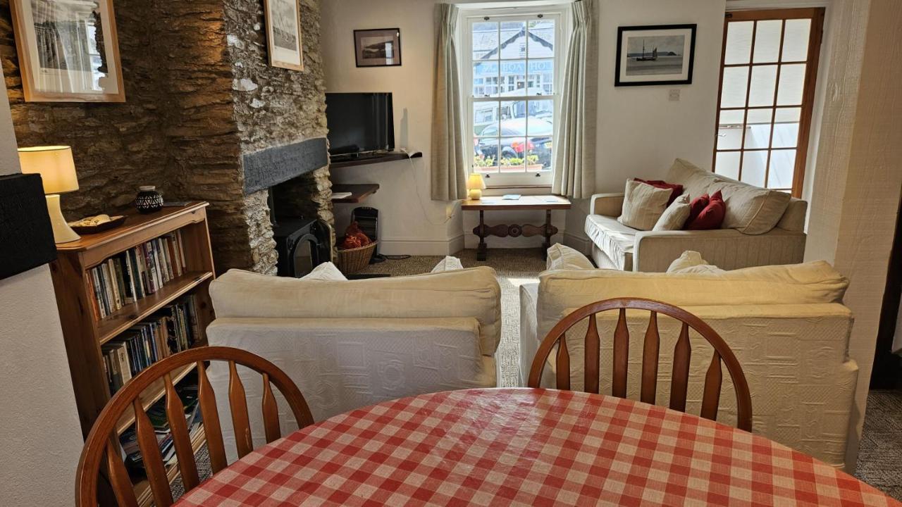 Hillside Cottage Porthscatho Exterior photo